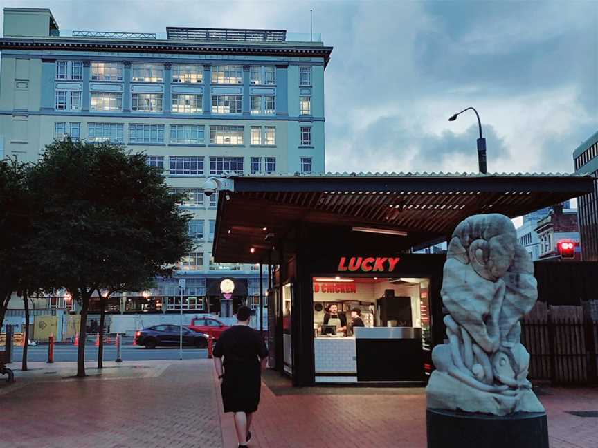 LUCKY Courtenay Place, Te Aro, New Zealand