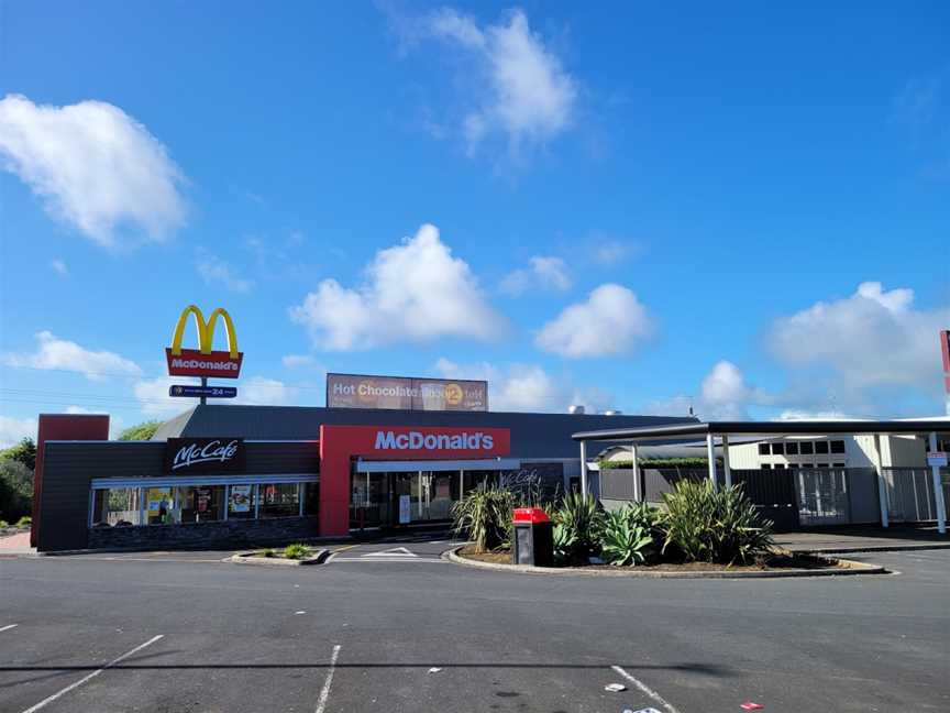 McDonald's Bombay, Bombay, New Zealand