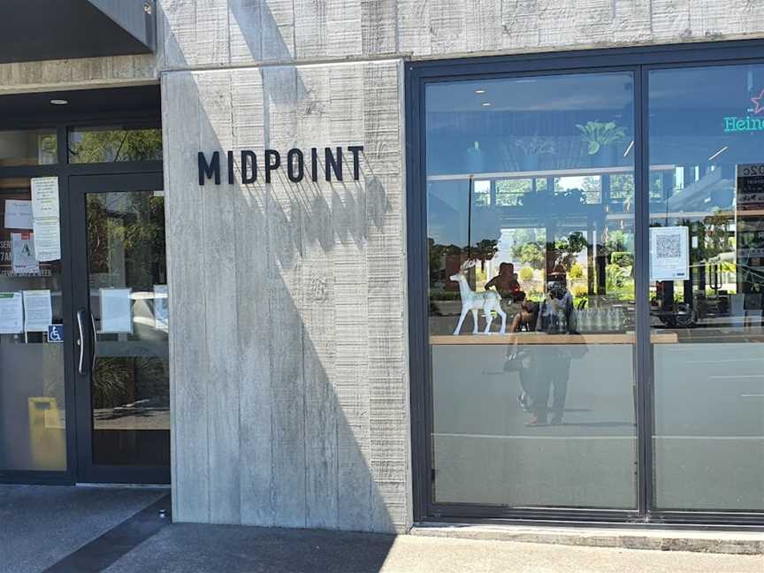 Midpoint Café, Hobsonville, New Zealand