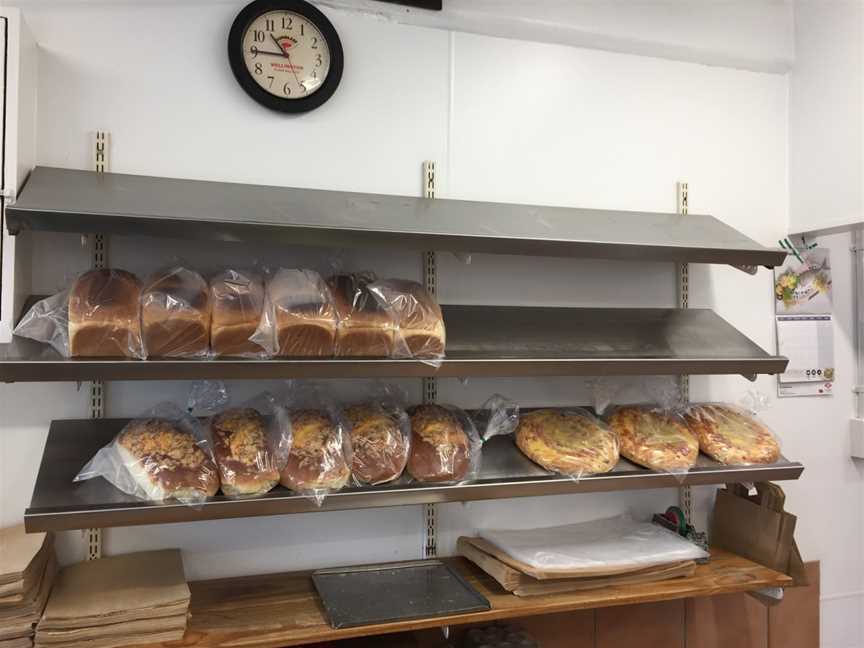 Oz's Bread Shop, Otaki, New Zealand