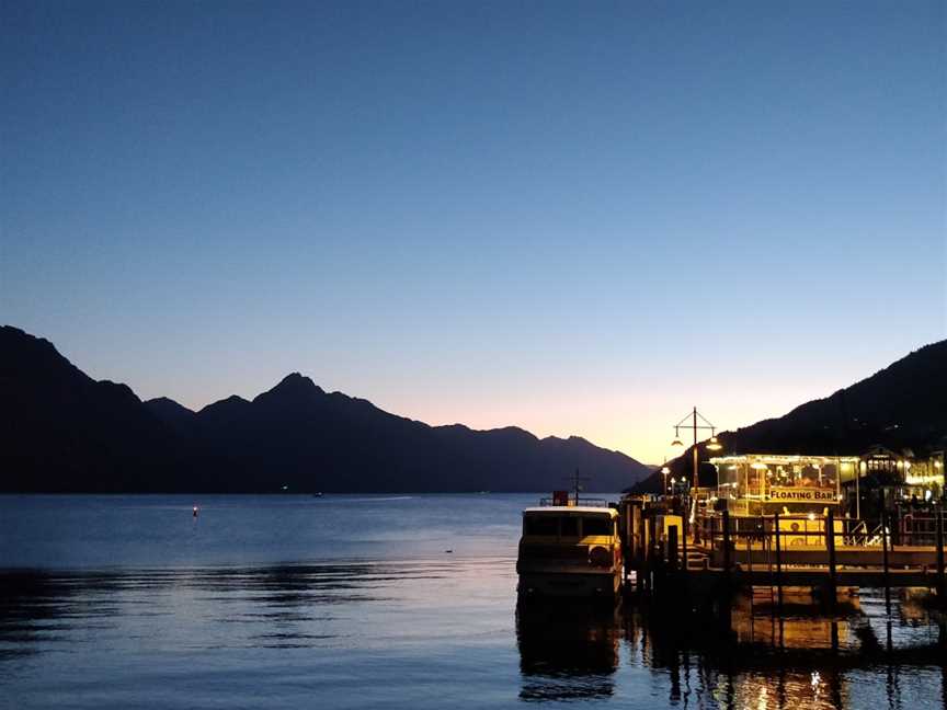 Perky's - Floating Bar Queenstown, Queenstown, New Zealand