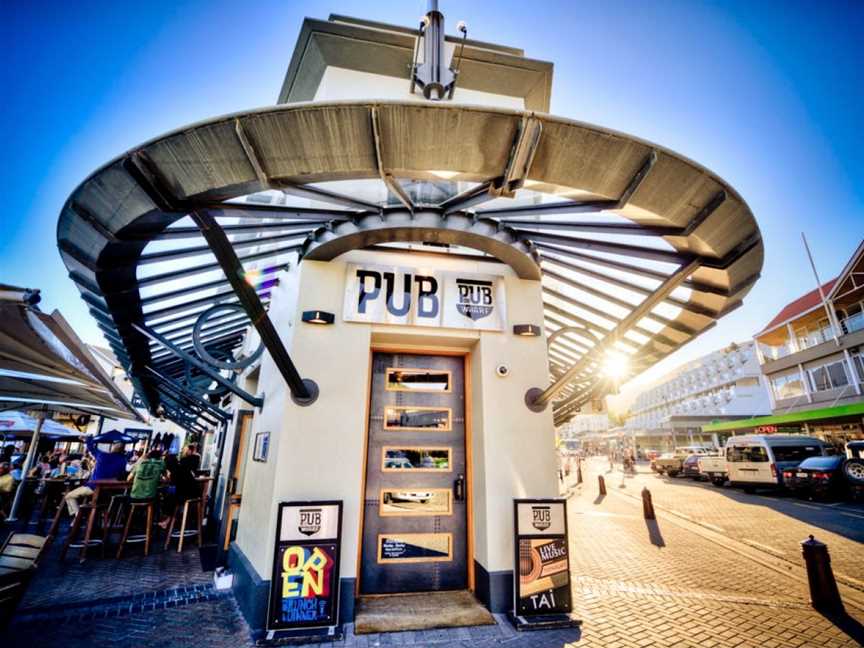 Pub on Wharf, Queenstown, New Zealand