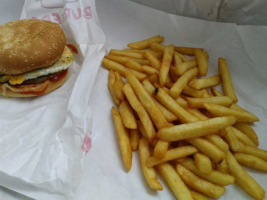 Skillet & Fillet Takeaways, Snells Beach, New Zealand