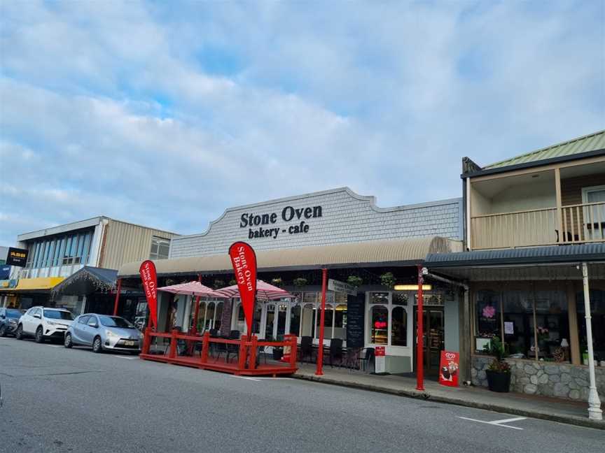 Stone Oven Bakery Cafe & Asian Grocery Store, Hokitika, New Zealand