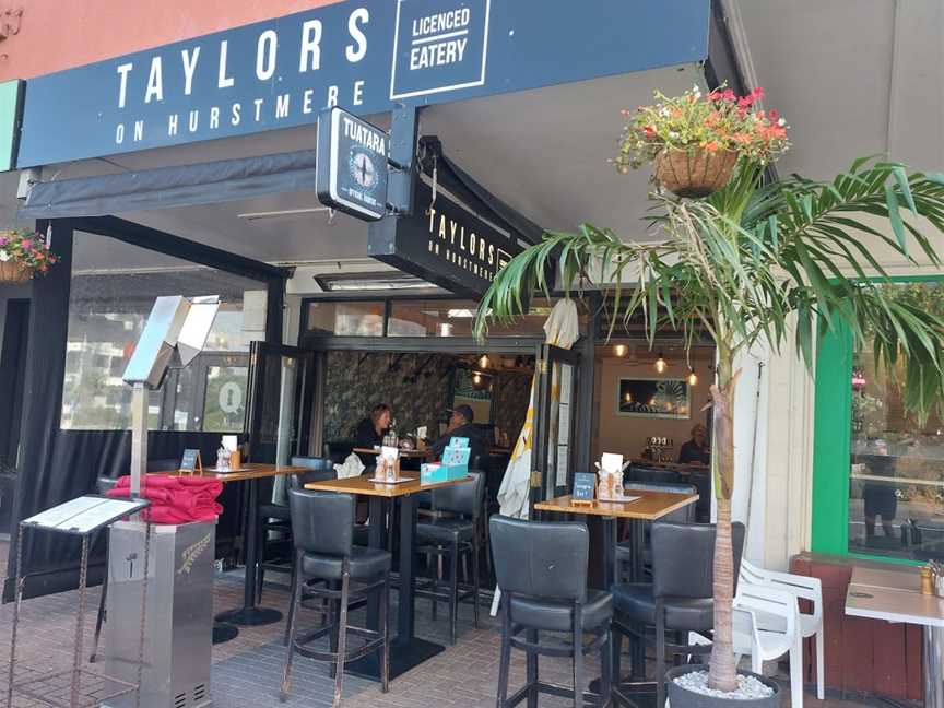 Taylors On Hurstmere, Takapuna, New Zealand