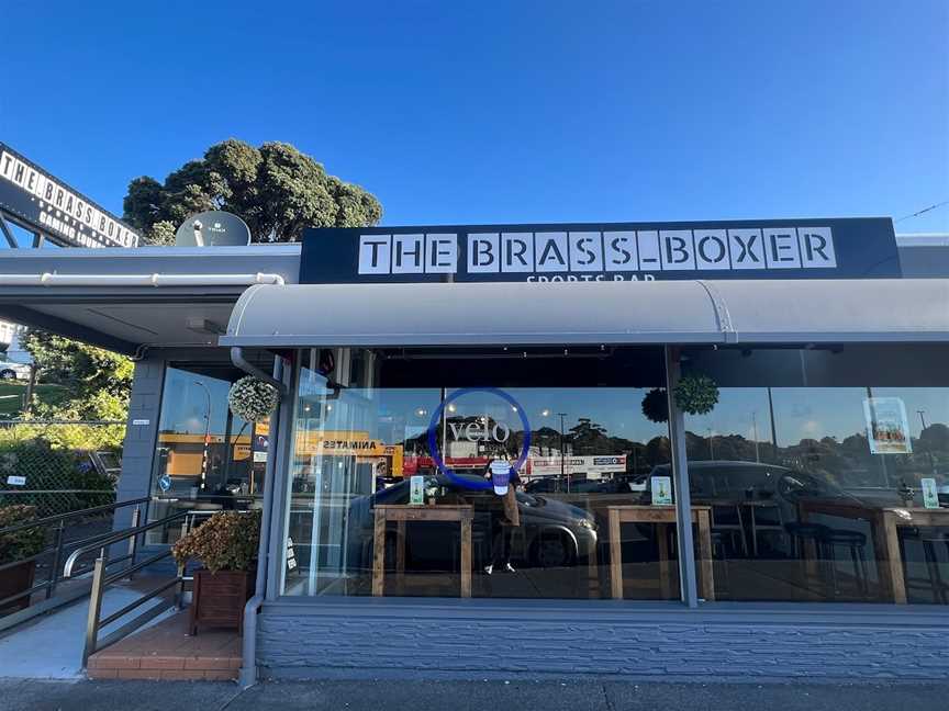 The Brass Boxer Sports Bar, Three Kings, New Zealand