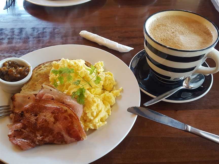 The Broadway Tearooms & Bakery, Reefton, New Zealand