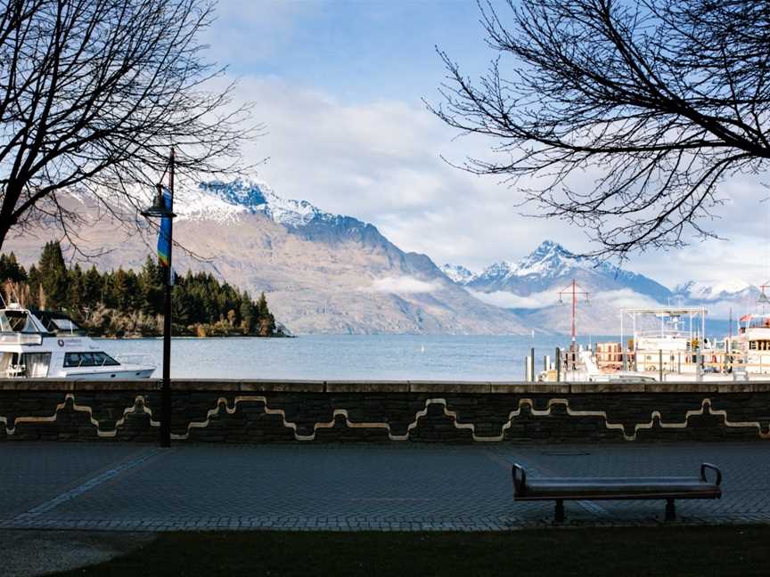 The Lodge Bar, Queenstown, Queenstown, New Zealand