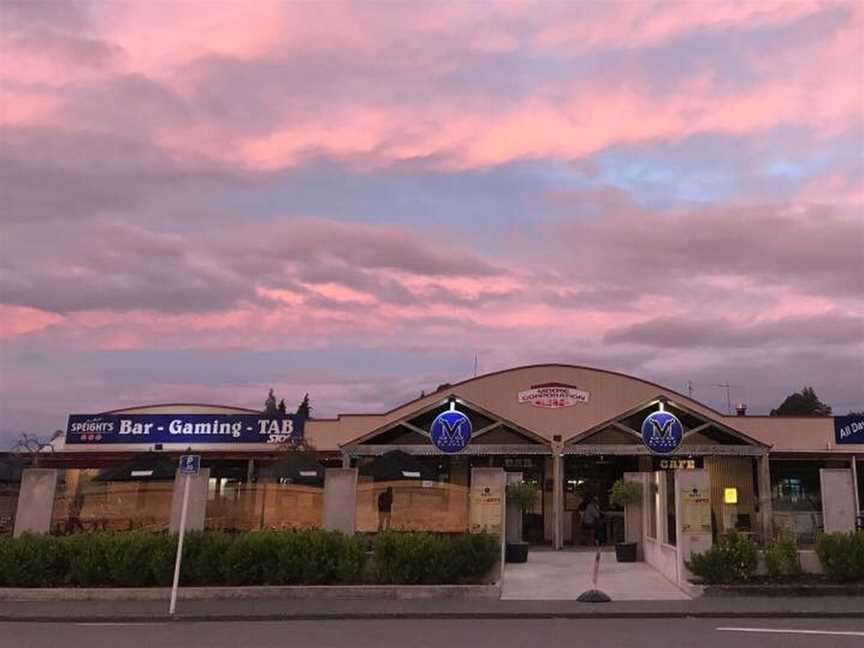 The Moose Tavern, Te Anau, New Zealand