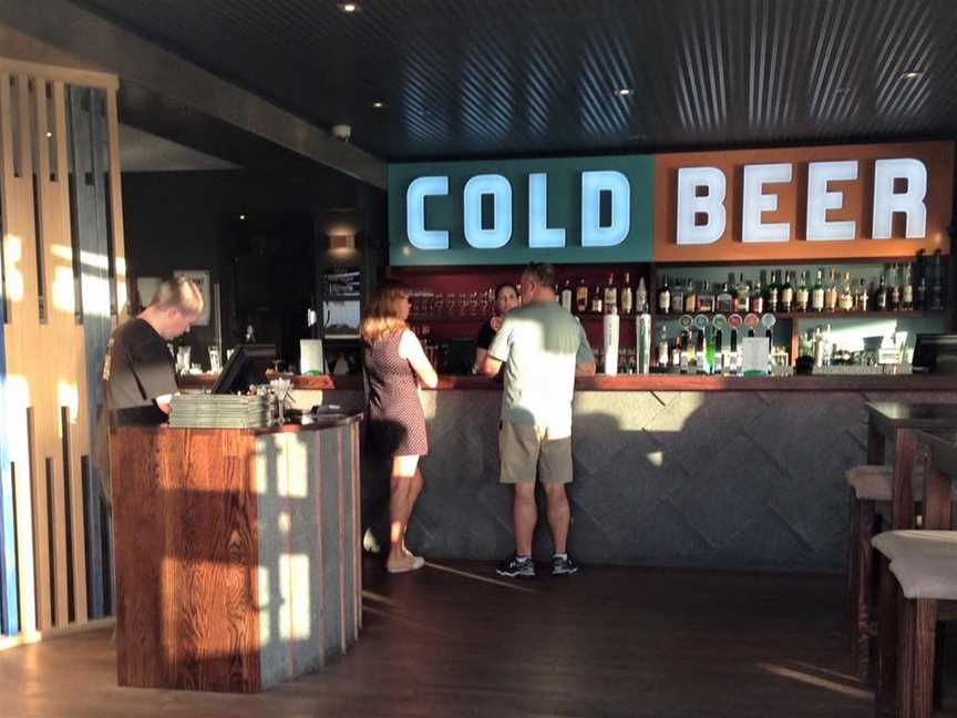 The Sands Brewery Bar & Kitchen, Moana, New Zealand