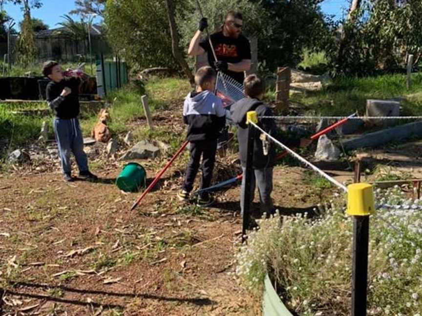 Miya Kaadadjiny Learning Sanctuary, Health & community services in Girrawheen