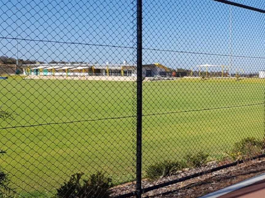 Splendid Park Pavilion, Local Facilities in Yanchep