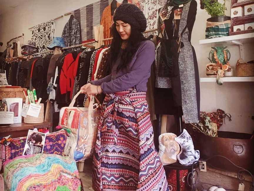 Japanese Flea Markets, Shopping in Fremantle