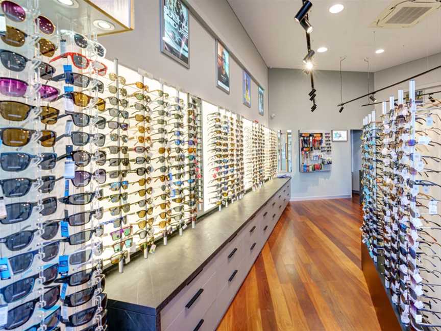 Sunglass Shack, Shopping in Hillarys