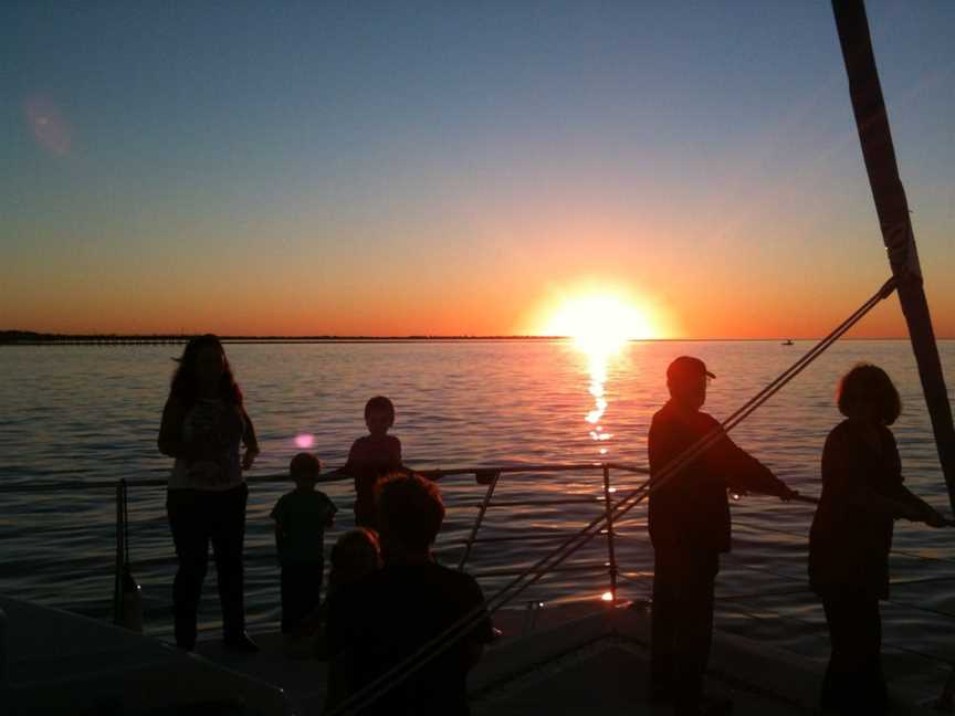 Blue Dolphin Marine Tours, Urangan, QLD