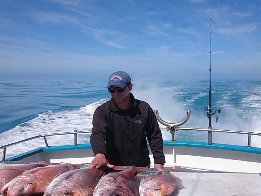 Mako Fishing Charters, Lakes Entrance, VIC