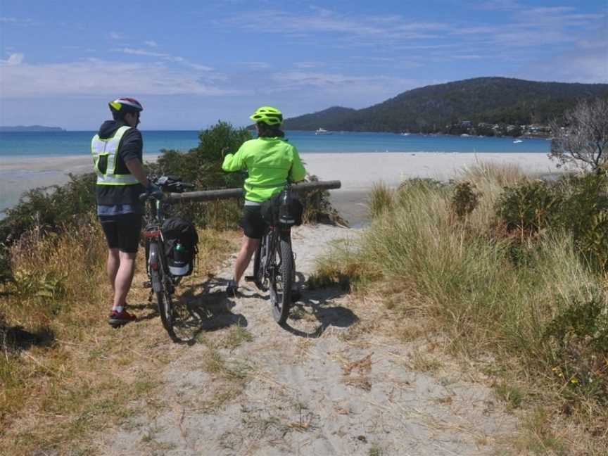 Cycle Bruny Island, Bruny Island, TAS