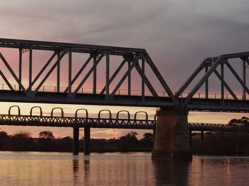 Captain Proud Paddle Boat Cruises, Murray Bridge, SA