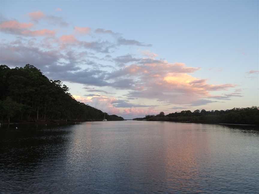 Byron Bay Eco Cruises & Kayaks, Brunswick Heads, NSW