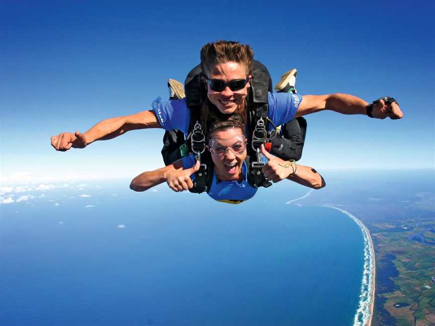 Skydive Whitehaven Beach, Flametree, QLD