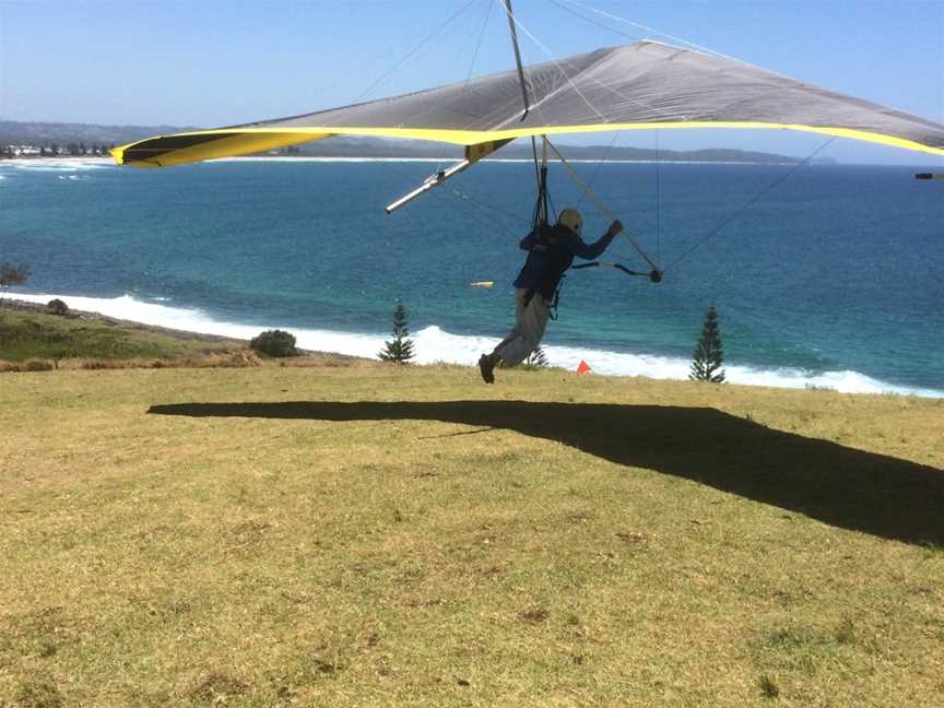 Byron Airwaves Hang Gliding School, Byron Bay, NSW