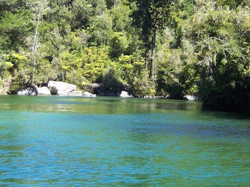 Abel Tasman Guides, Elaine Bay, New Zealand