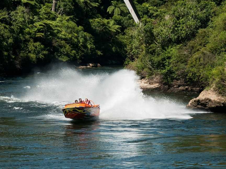 CAMJET Boat Tours Cambridge, Cambridge, New Zealand