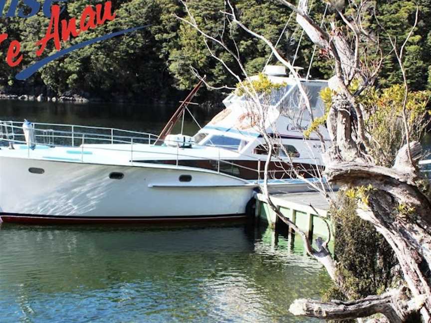 Cruise Te Anau, Te Anau, New Zealand