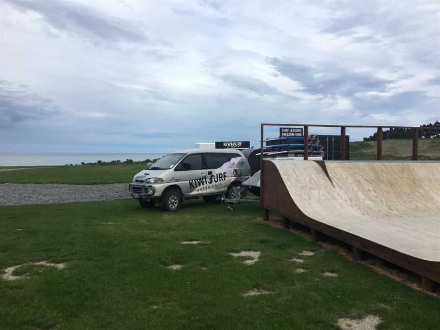 Kiwi Surf Experience, Kaikoura, New Zealand