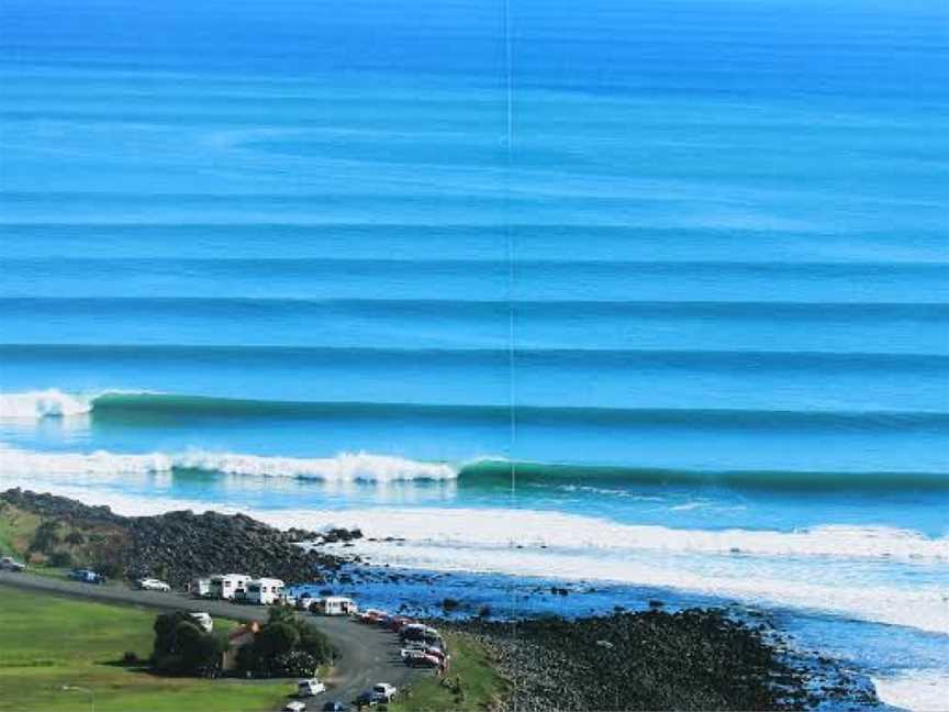 Manu Bay Wave Surf ? ?, Ruapuke, New Zealand