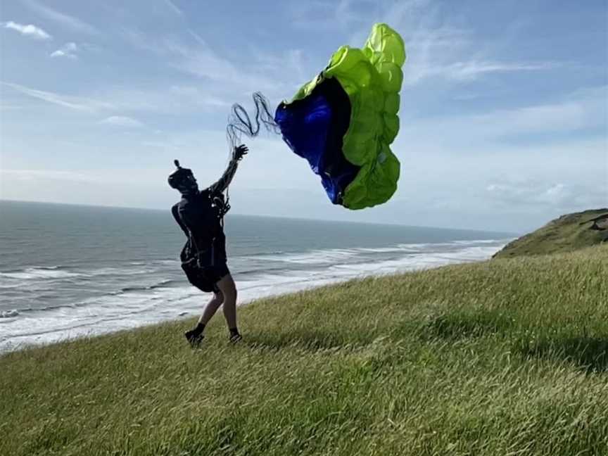 SkyWings Paragliding, Waiuku, New Zealand