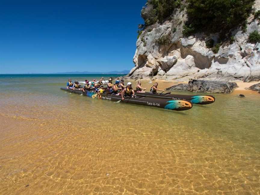 Waka Abel Tasman, Kaiteriteri, New Zealand