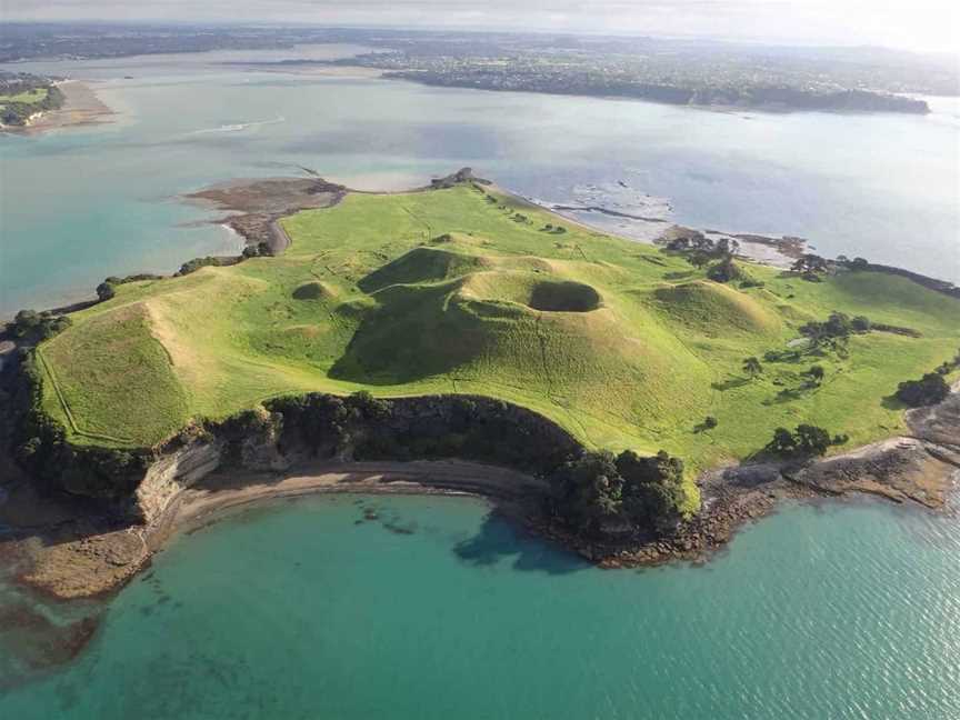 Browns Island Motukorea Sea Kayak Tour, Tours in Auckland