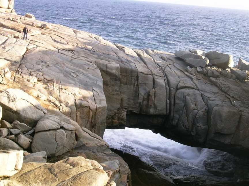 Albany Natural Bridgehumanfiguretoscale CWestern Australia