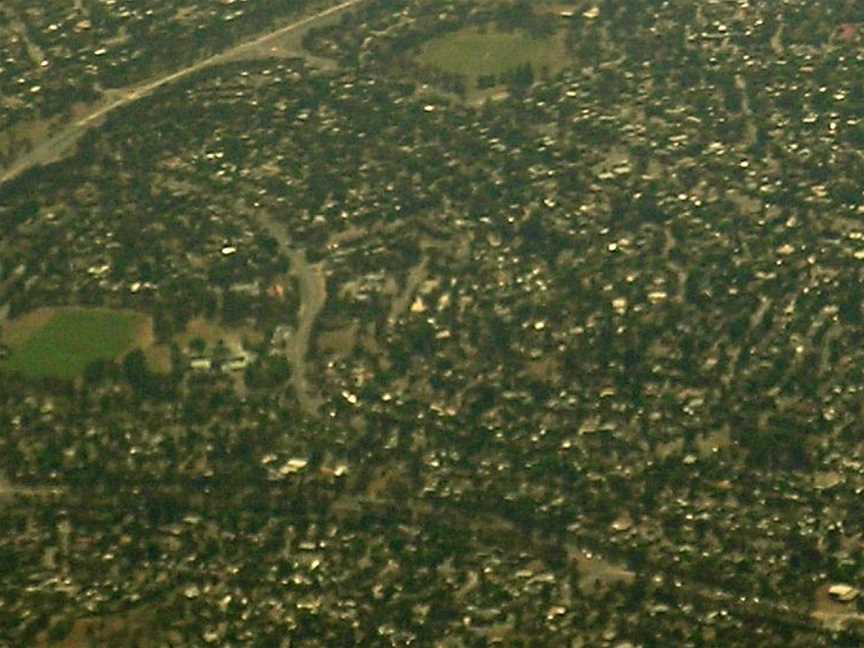 Scullin aerial west.jpg