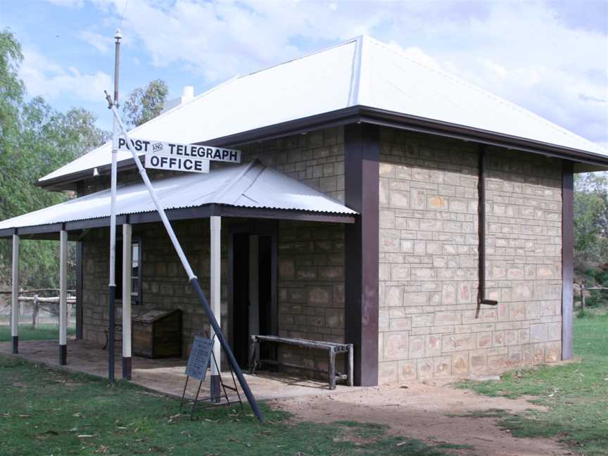 Alice Springs Telegraph Bldg C1319