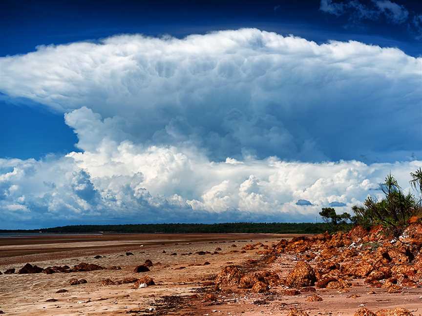 Hector cloud from Gunn Point.jpg