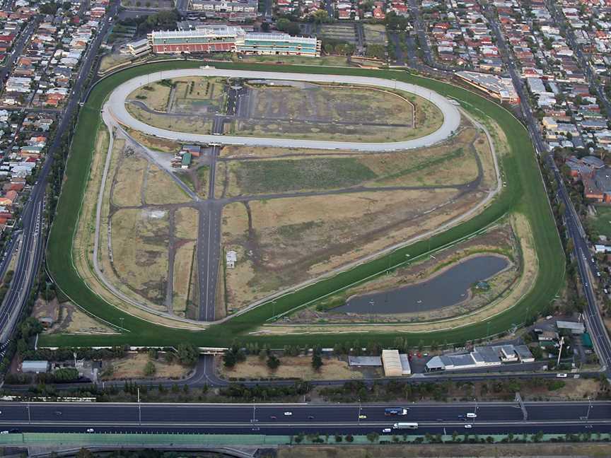 Moonee Valley Racecourse CMelbourne CAust Cjjron C25.01.10