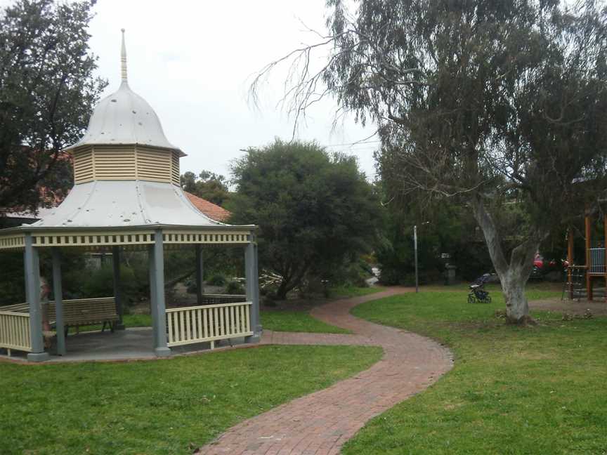 Picnic Gardens Sandringham