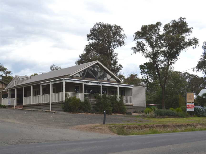 Yarrambat Cafeand Post Office