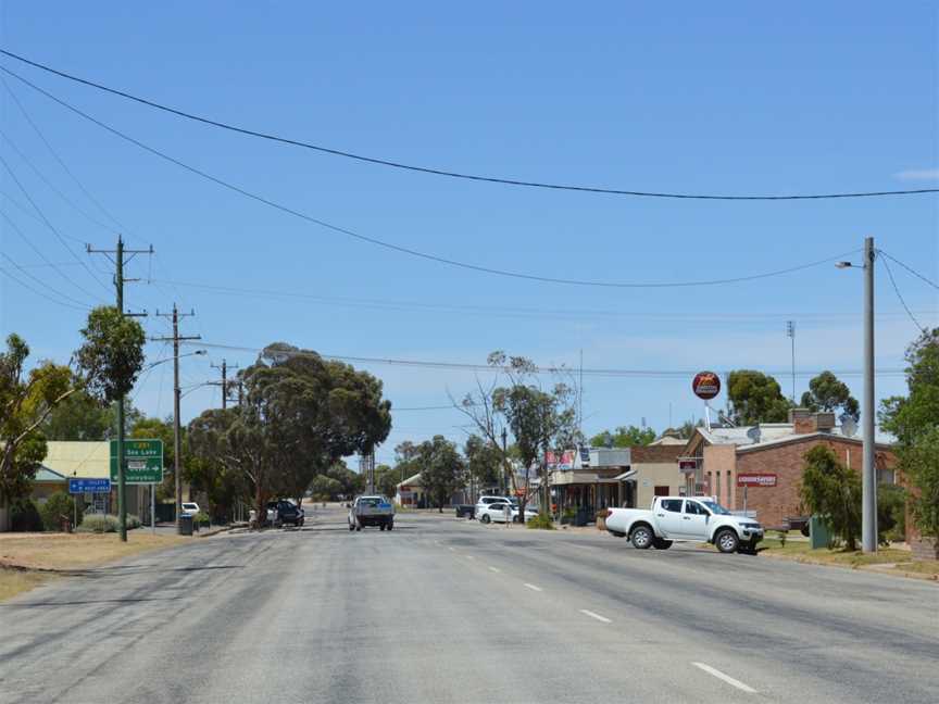 Manangatang Wattle Street 001.JPG