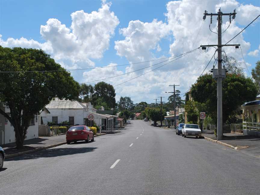 Tarnagulla Main Street.JPG