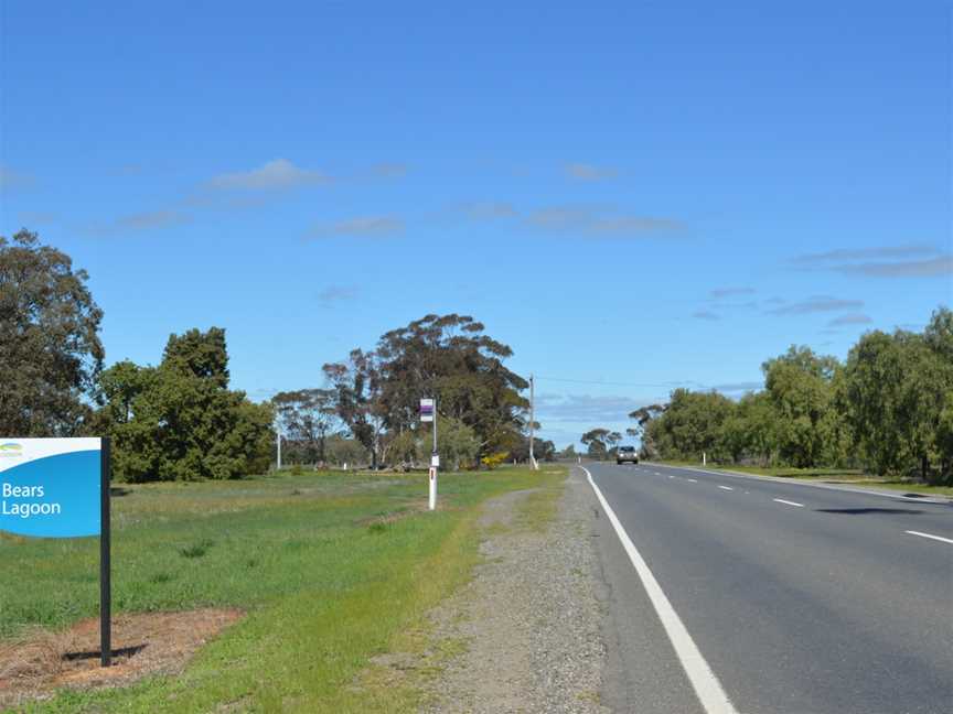 Bears Lagoon Town Entry Sign.JPG