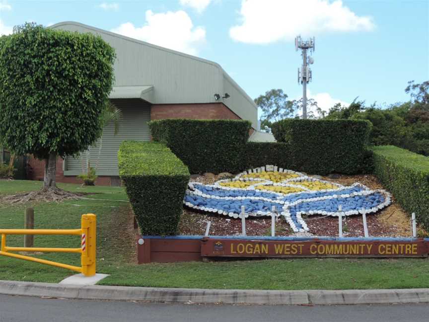 Logan Westcommunitycentre CHillcrest C2014