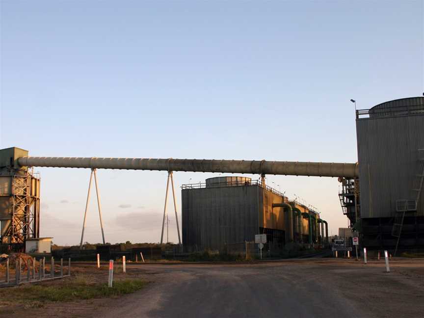 Giru sugar mill.jpg