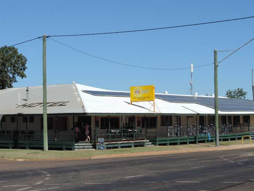 Post Office Hotel, Camooweal, 2019.jpg