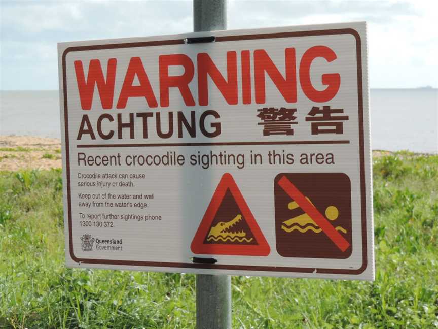 Crocodilewarningsign CBramston Beach C2018