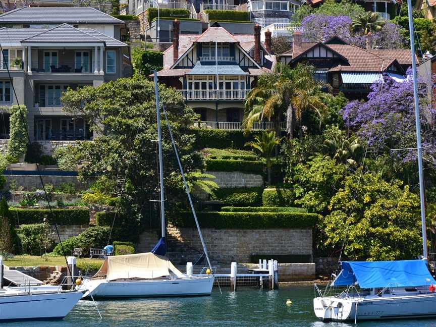 (1)Mosman houses from ferry.jpg