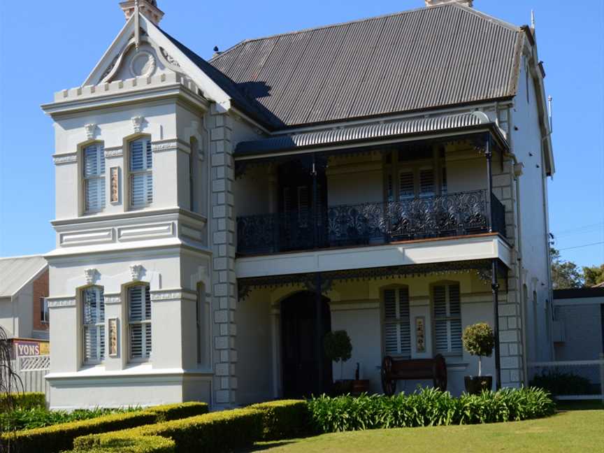 (1) Italianatehouse Gidley Street St Marys