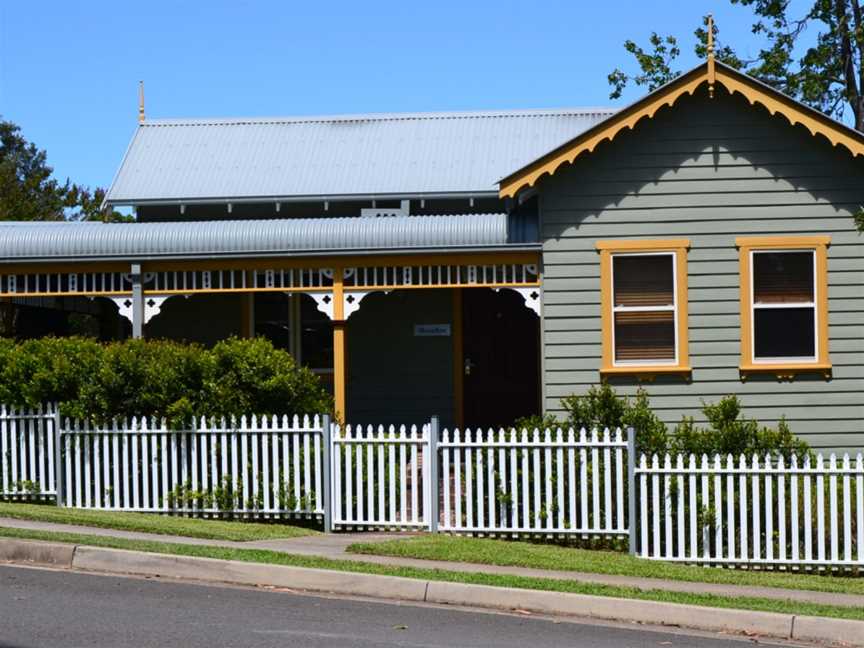 (1) Menahnein Hope Street Blaxland